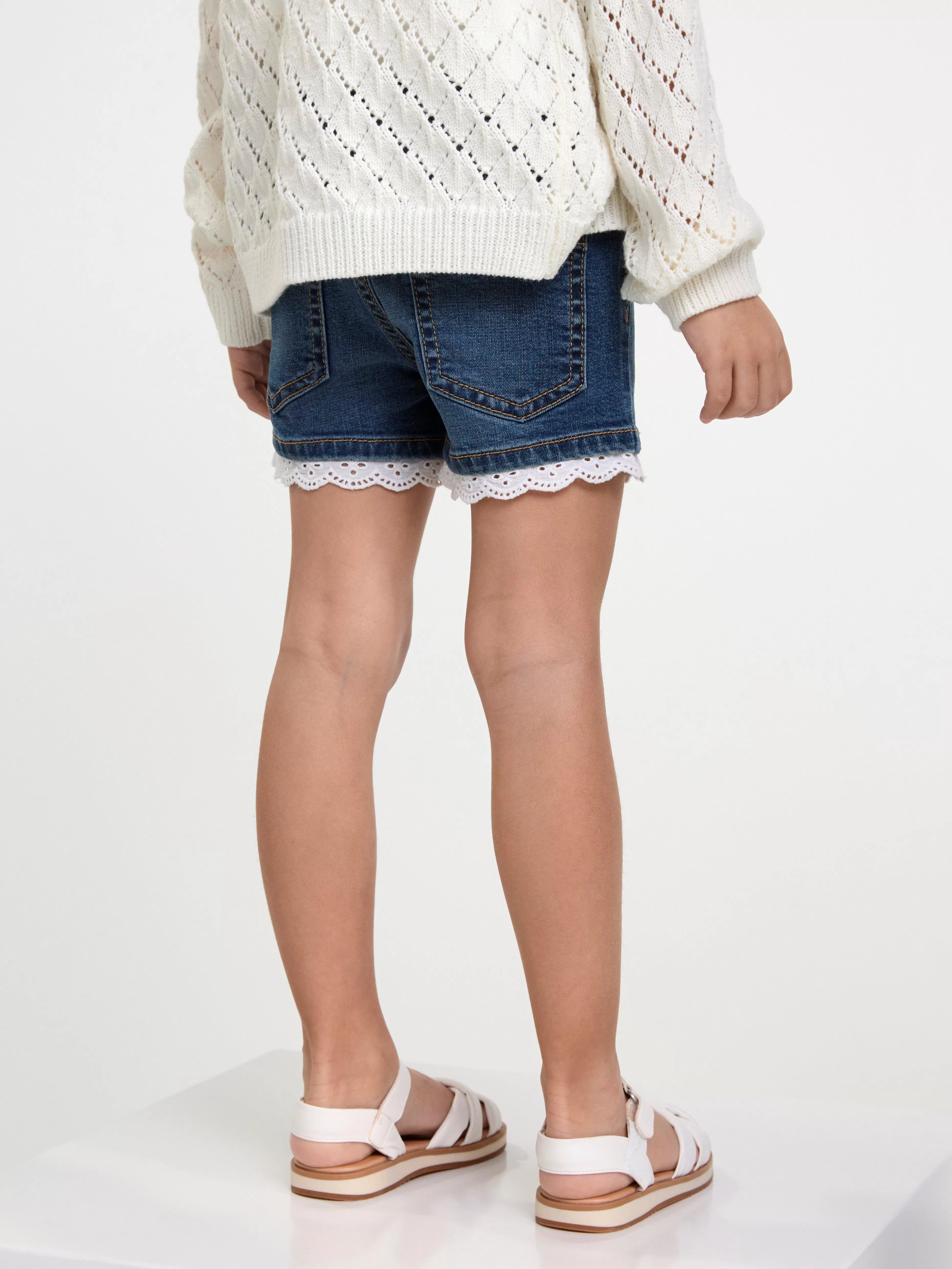 Barn Lindex Sara Slim Jeansshorts Med Normalhog Midja Och Spets