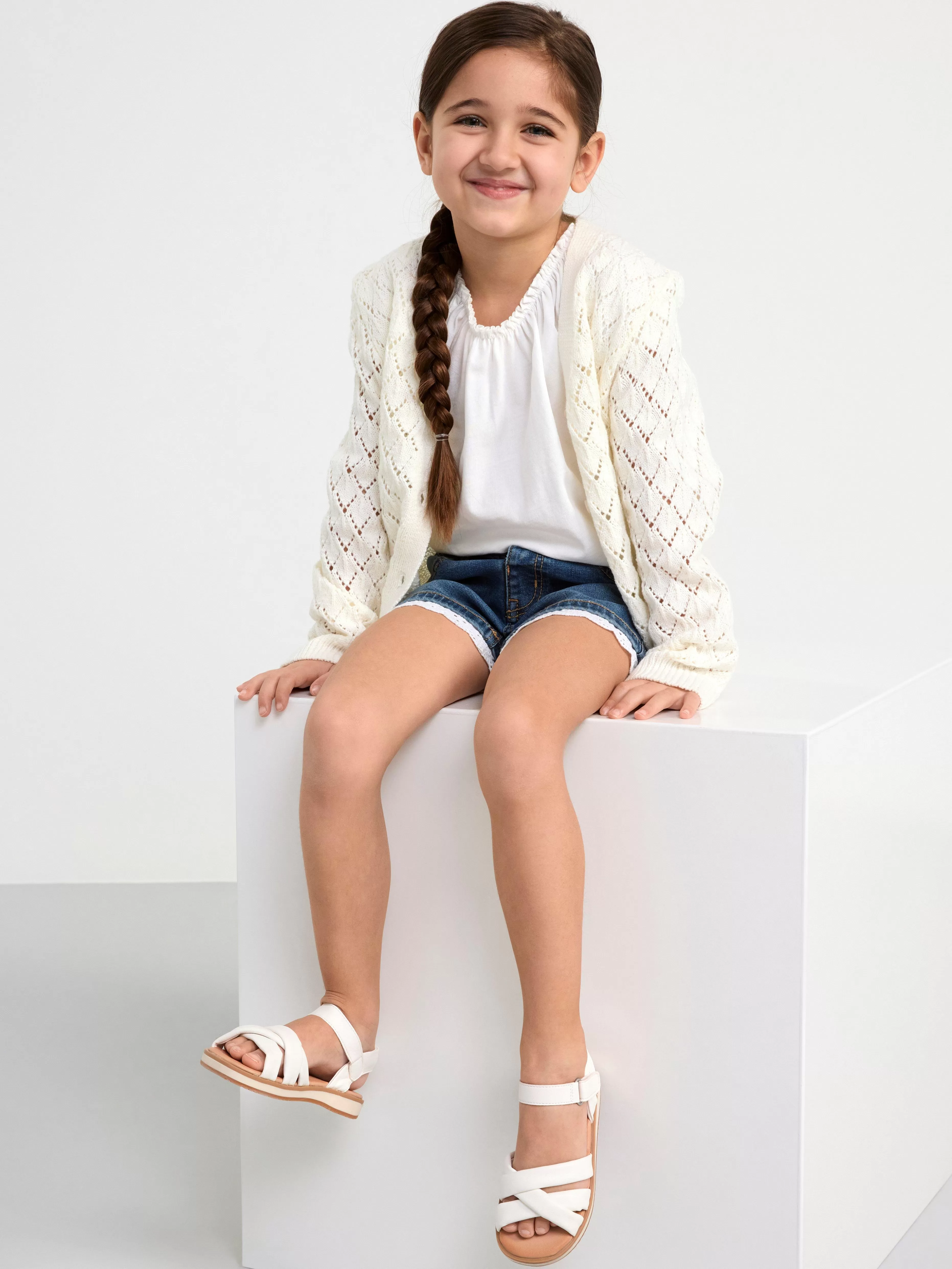 Barn Lindex Sara Slim Jeansshorts Med Normalhog Midja Och Spets