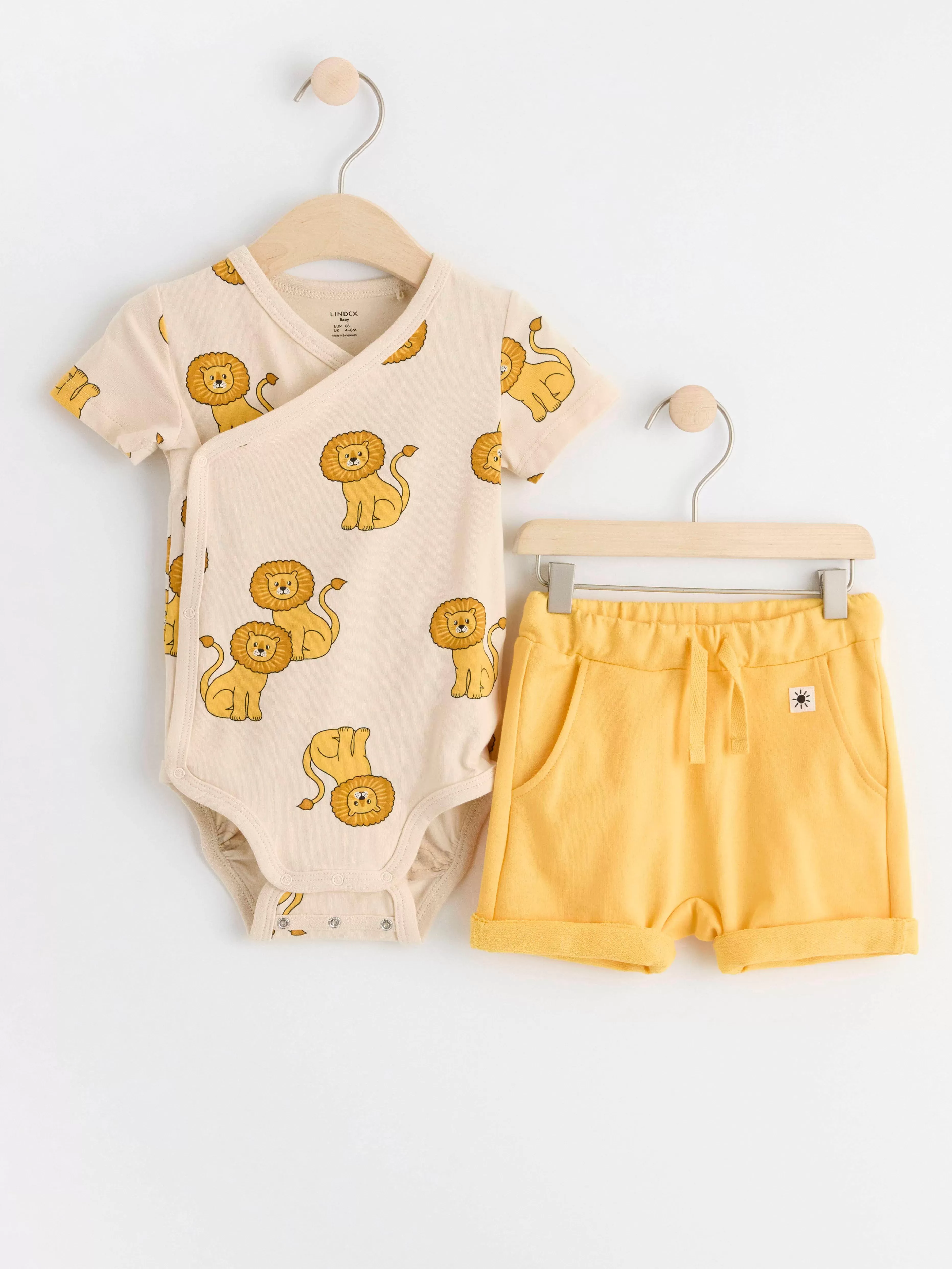 Bebis Lindex Set Med Omlottbody Och Shorts