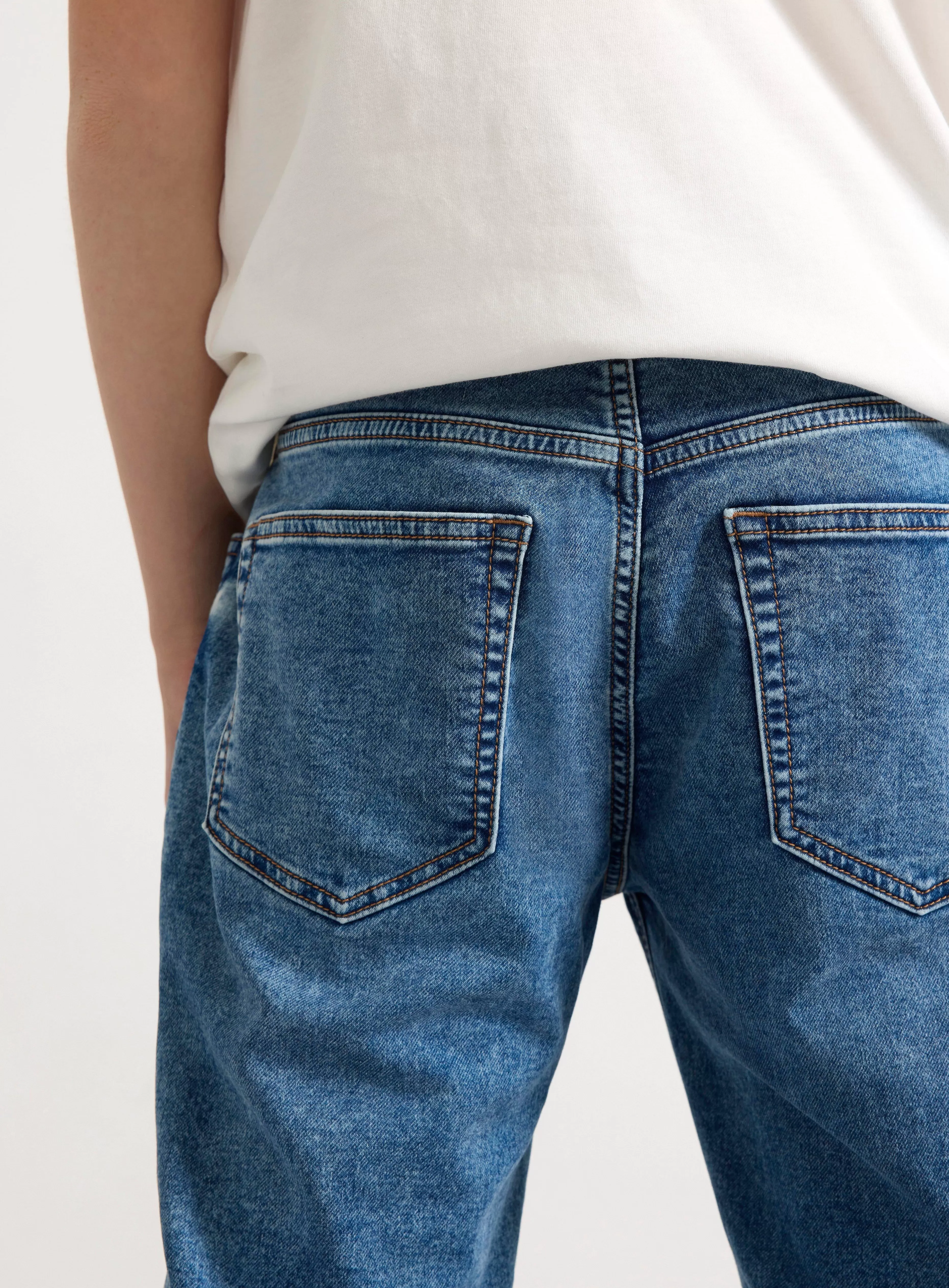 Barn Lindex Sture/Staffan Jeans I Trika Med Rakt Ben Och Normalhog Midja