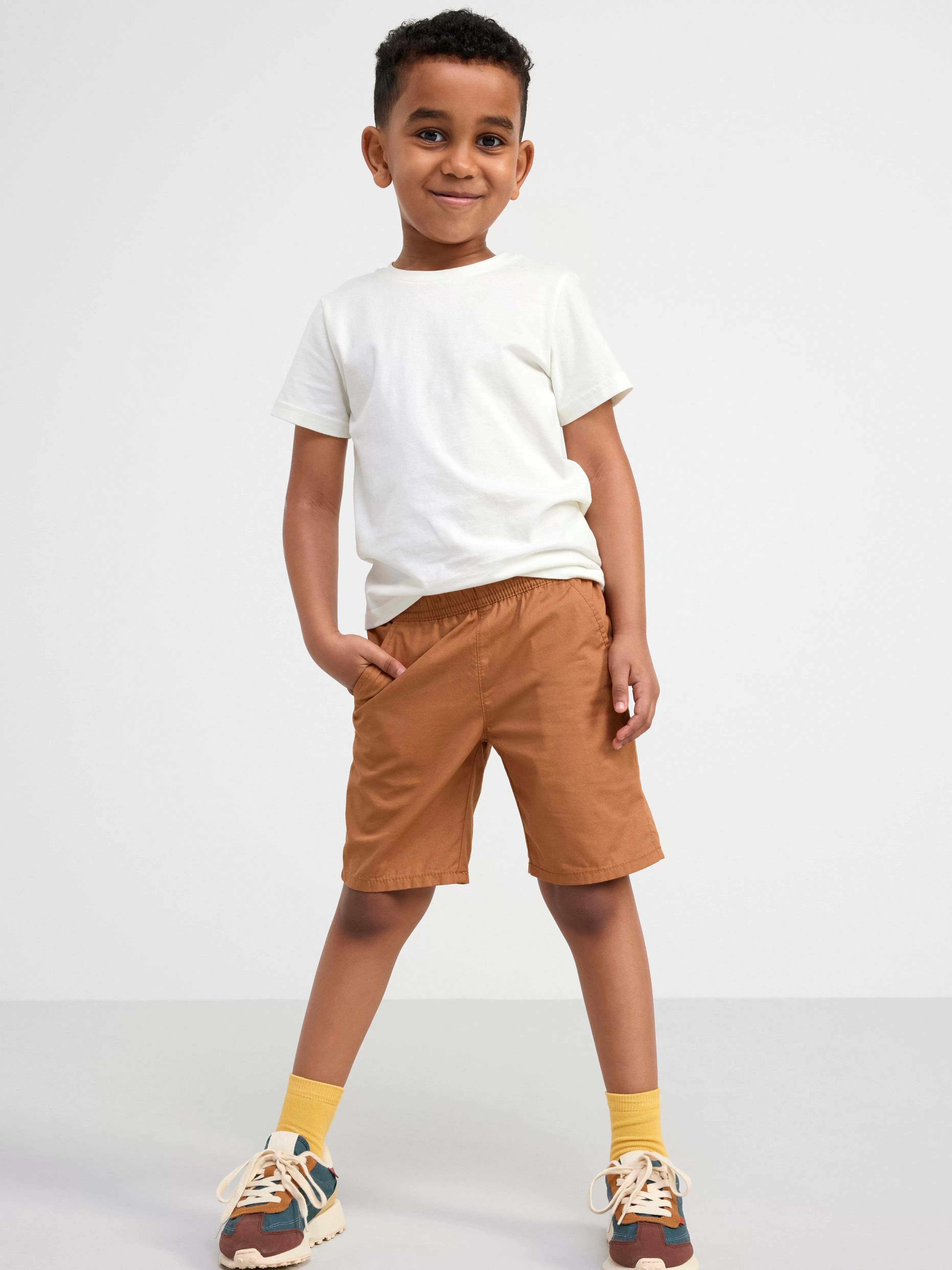 Barn Lindex Sven Poplinshorts Med Raka Ben Och Normalhog Midja