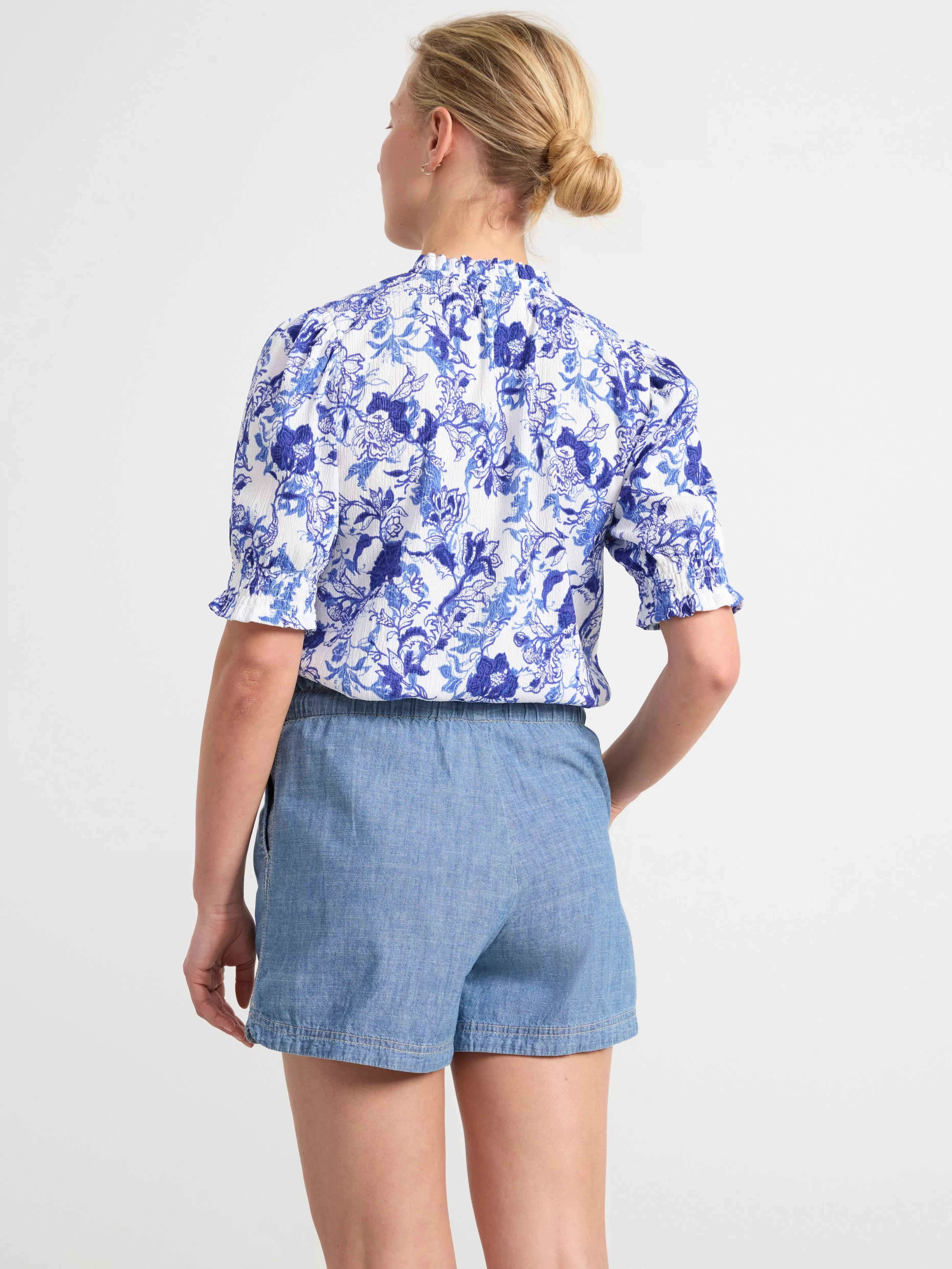 Dam Lindex Topp Med Puffarm Och Struktur