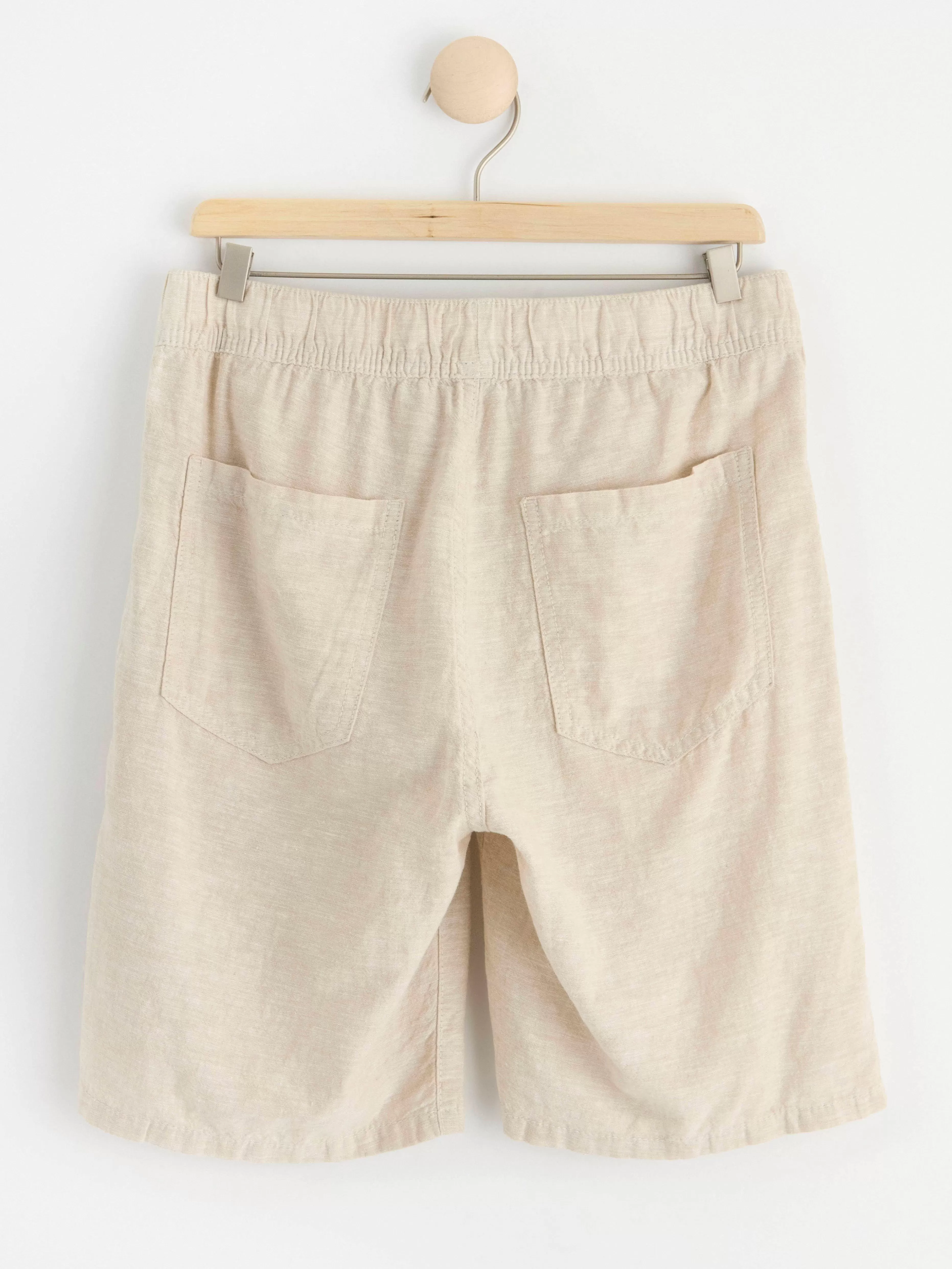 Barn Lindex Vilgot Vida Shorts Med Normalhog Midja I Linneblandning